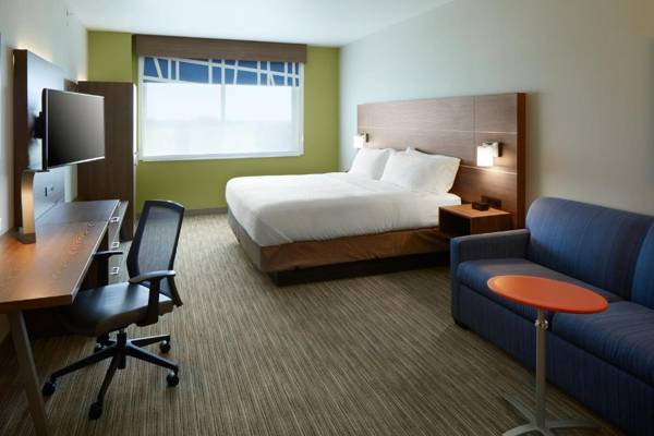 Workspace - Holiday Inn Express & Suites - Cincinnati North - Liberty Way an IHG Hotel