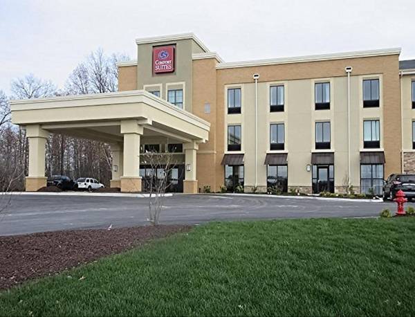 Comfort Suites-Youngstown North