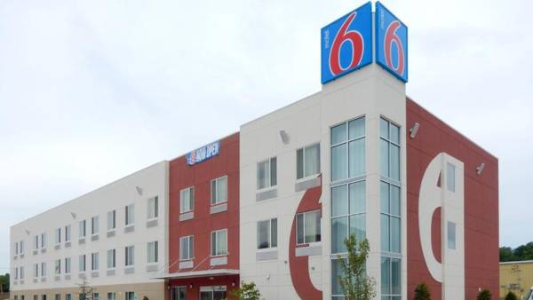 Motel 6-Tulsa OK