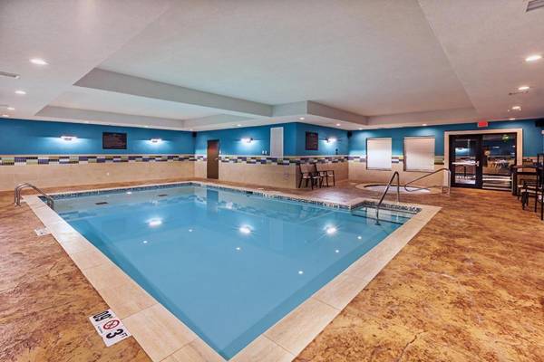 Hampton Inn & Suites Claremore