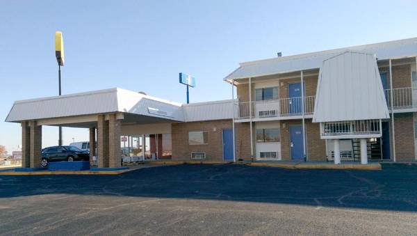 Motel 6-Clinton OK