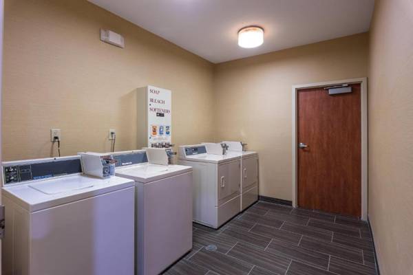 Holiday Inn Express Hotel & Suites Edmond an IHG Hotel