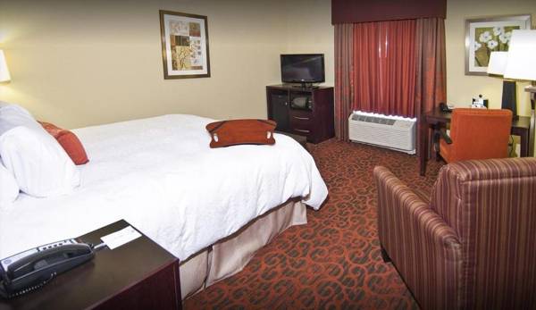 Hampton Inn & Suites Elk City