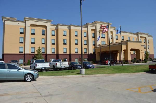 Hampton Inn & Suites Elk City