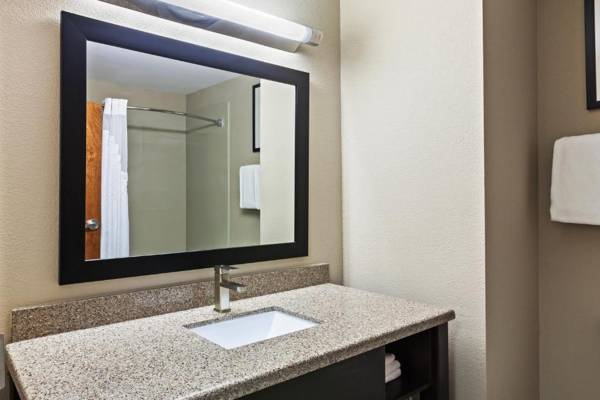 Holiday Inn Express & Suites Glenpool an IHG Hotel