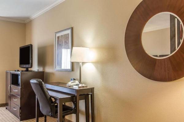 Workspace - Comfort Suites Lawton Near Fort Sill