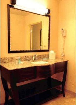 Hampton Inn & Suites McAlester