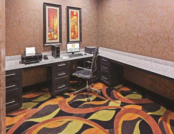 Workspace - La Quinta by Wyndham McAlester