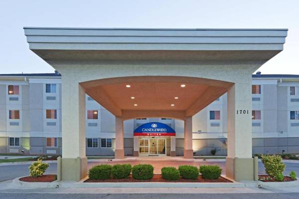 Candlewood Suites Oklahoma City-Moore an IHG Hotel