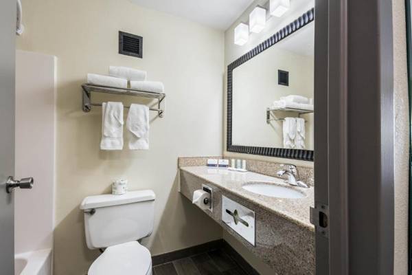 Days Inn by Wyndham Oklahoma City Bricktown