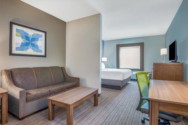 Workspace - Holiday Inn Express & Suites Stillwater - University Area an IHG Hotel