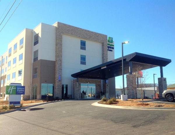 Holiday Inn Express and Suites Tahlequah an IHG Hotel