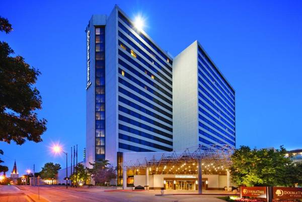 DoubleTree by Hilton Tulsa Downtown