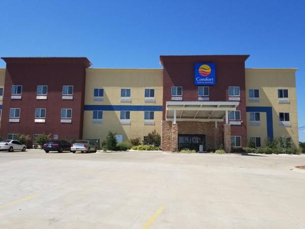 Comfort Inn & Suites Tulsa I-44 West - Rt 66