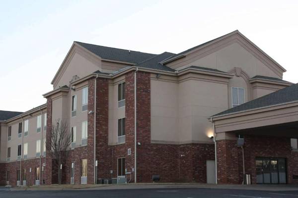 Rodeway Inn & Suites