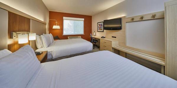 Holiday Inn Express Hotel & Suites Medford-Central Point an IHG Hotel