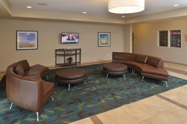 Candlewood Suites Eugene Springfield an IHG Hotel
