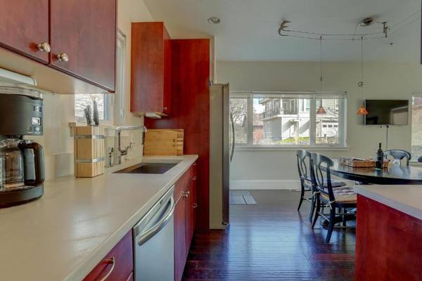 Surfsup-River View-AC-3BR/2BA