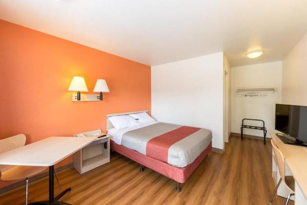 Motel 6-Klamath Falls OR