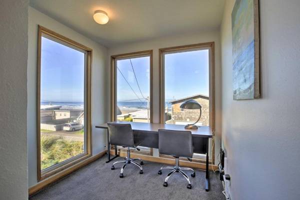 Workspace - Large Ocean View Home - 450 Feet From Beaches!
