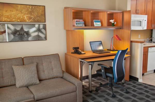 Workspace - TownePlace Suites Medford