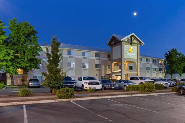 Comfort Inn South-Medford