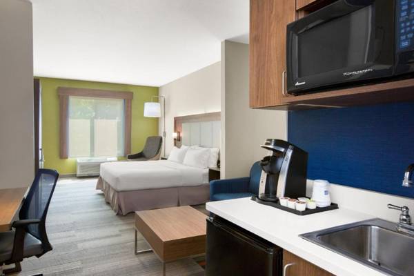 Workspace - Holiday Inn Express Hotel & Suites Ontario an IHG Hotel