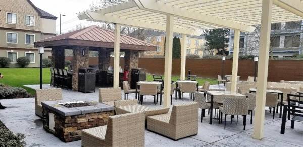 Homewood Suites by Hilton Portland Airport