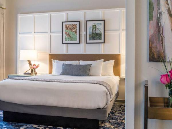 The Heathman Hotel