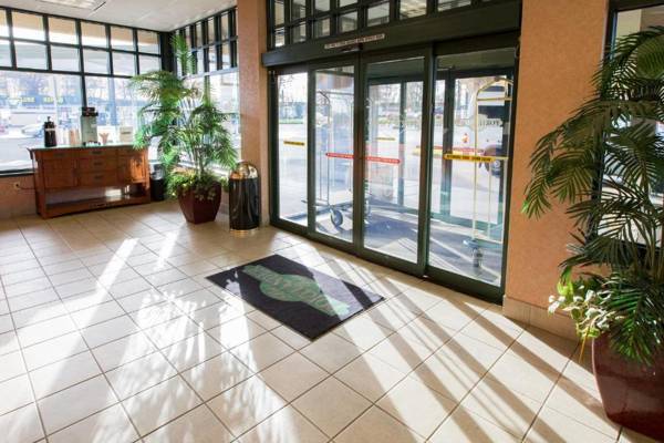 The Portlander Inn and Marketplace