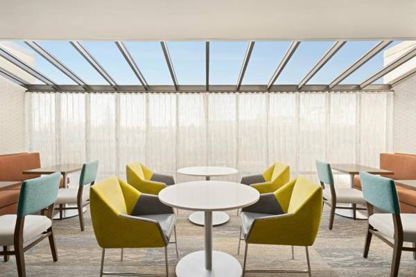 Hampton Inn Portland Airport