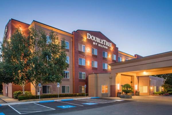 DoubleTree by Hilton North Salem