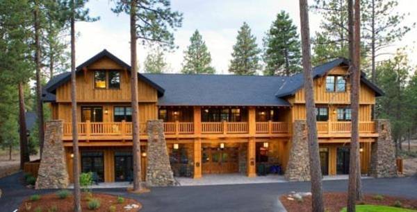 FivePine Lodge