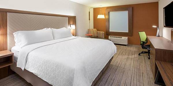 Holiday Inn Express & Suites - The Dalles an IHG Hotel