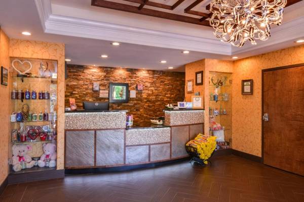 Inn of The Dove Romantic Luxury & Business Suites