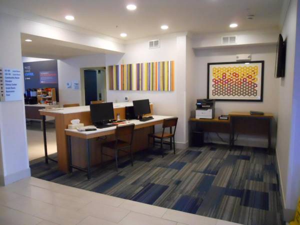 Holiday Inn Express Hotel & Suites Bethlehem Airport/Allentown area an IHG Hotel