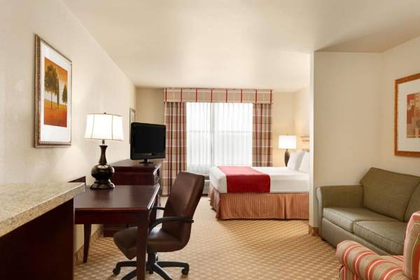 Workspace - Country Inn & Suites by Radisson Carlisle PA