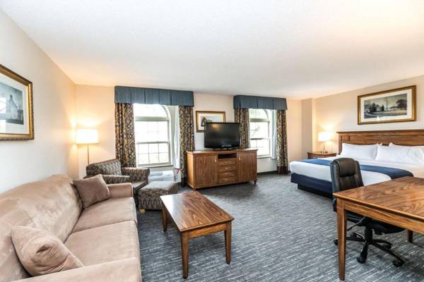 Workspace - SureStay Plus Hotel by Best Western Elizabethtown Hershey