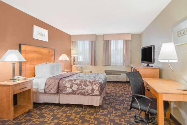 Workspace - Days Inn by Wyndham Gettysburg