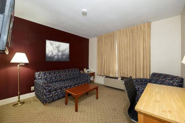 Hazleton Inn & Suites