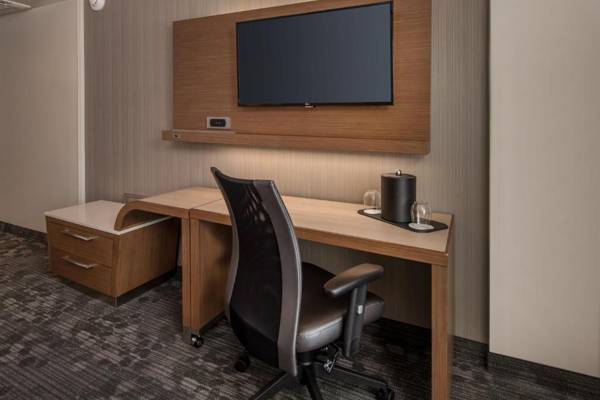 Workspace - Courtyard by Marriott Hershey Chocolate Avenue