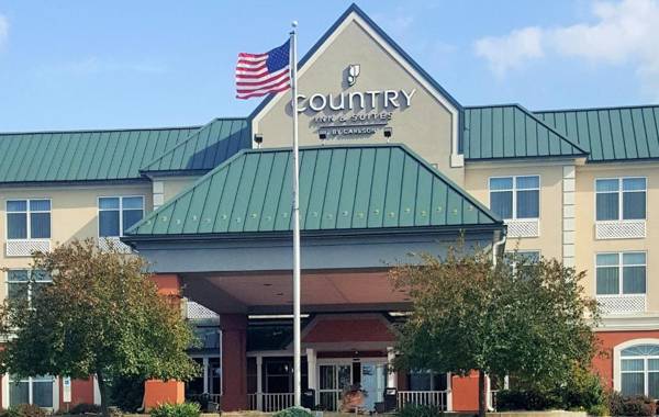 Country Inn & Suites by Radisson Harrisburg West PA