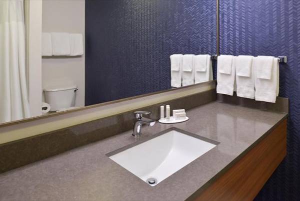 Fairfield Inn & Suites by Marriott Pittsburgh New Stanton