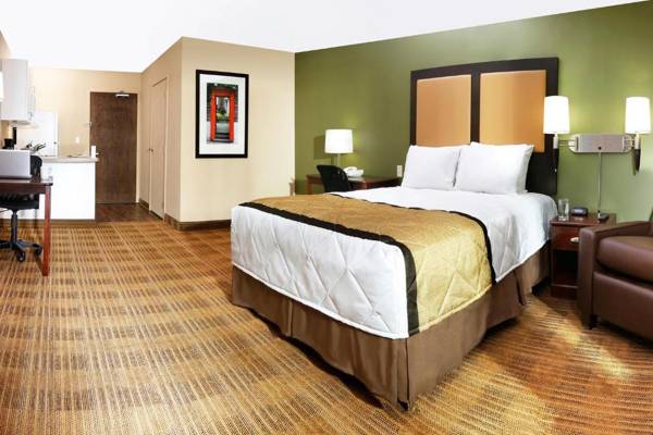 Workspace - Extended Stay America Suites - Philadelphia - Airport - Bartram Ave