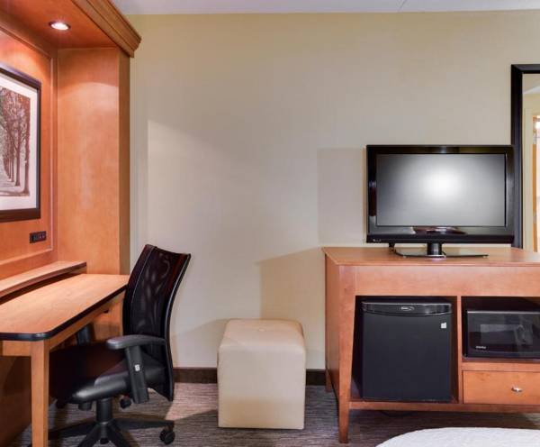 Workspace - Hampton Inn Pittsburgh Greentree