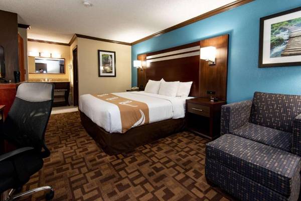 Workspace - Quality Inn & Suites Quakertown-Allentown