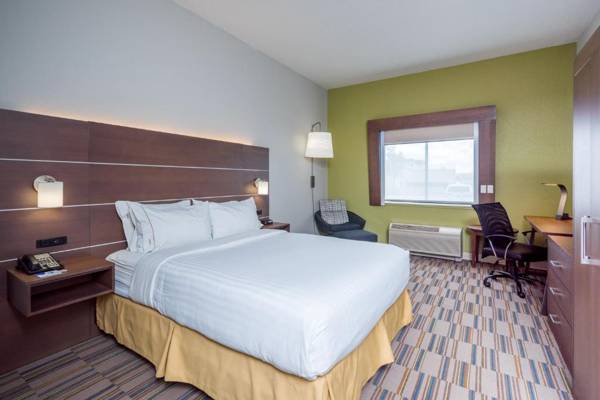 Workspace - Holiday Inn Express and Suites - Quakertown an IHG Hotel