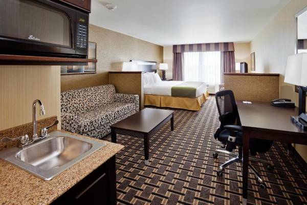 Workspace - Holiday Inn Express and Suites Limerick-Pottstown an IHG Hotel