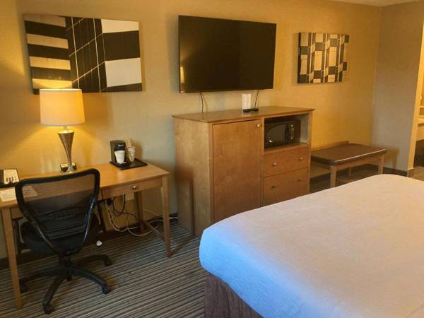 Workspace - Best Western Plus Reading Inn & Suites