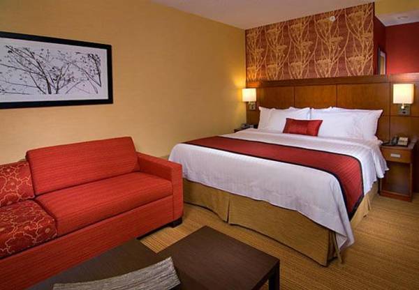 Courtyard by Marriott Philadelphia Springfield